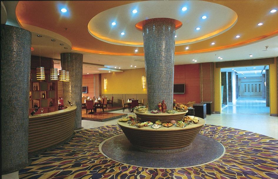 Nirvana Luxury Hotel L Λουντιάνα Εξωτερικό φωτογραφία