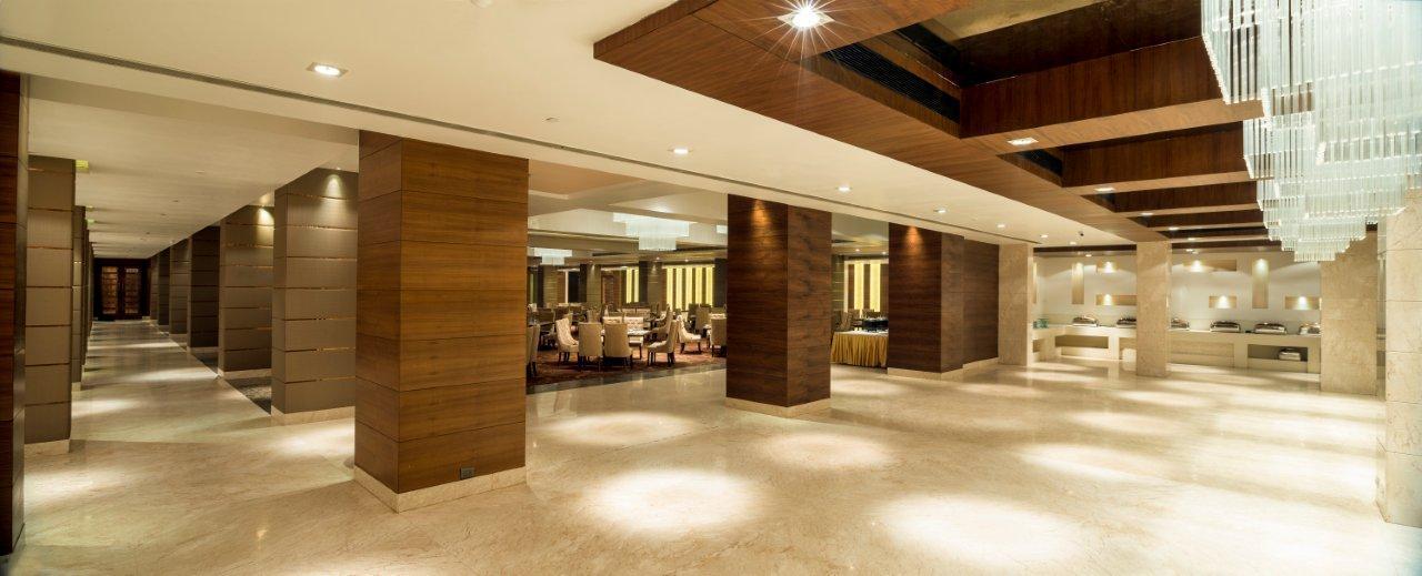Nirvana Luxury Hotel L Λουντιάνα Εξωτερικό φωτογραφία
