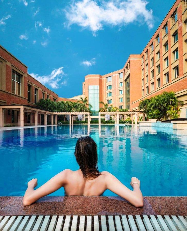 Nirvana Luxury Hotel L Λουντιάνα Εξωτερικό φωτογραφία