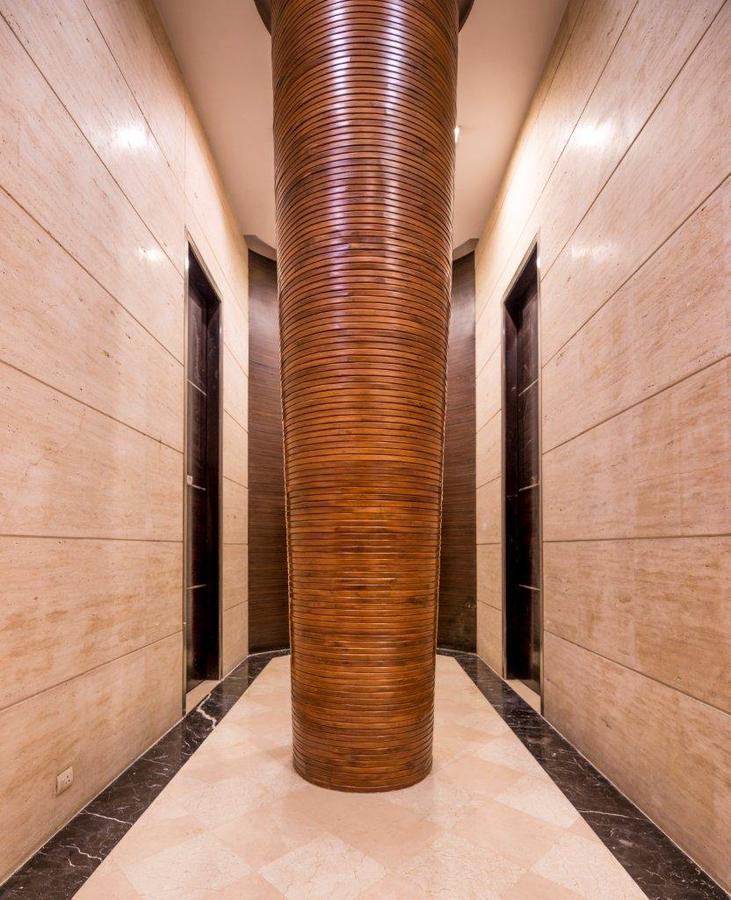 Nirvana Luxury Hotel L Λουντιάνα Εξωτερικό φωτογραφία